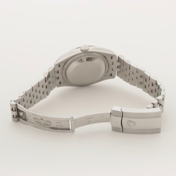 Rolex 'Wimbledon' Datejust 36mm on Jubilee Bracelet (126234) - Picture 4 of 10